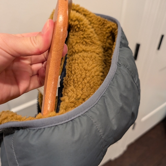 PATAGONIA Youth Puffer Reversible Sherpa Zip up coat size XL 14 - Picture 8 of 12